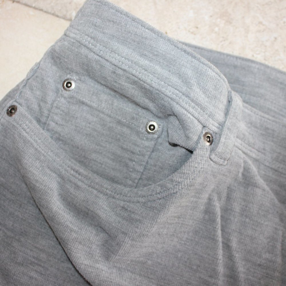Jones New York Grey Corduroy Soft Stretch Size 14 5-Pocket Bootcut Pants - Picture 7 of 8